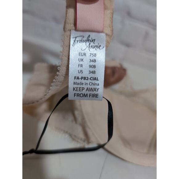 Fraulein Annie Cinnamon Lace And Satin Shelf Bra NWOT 34B Underwire - Picture 12 of 13
